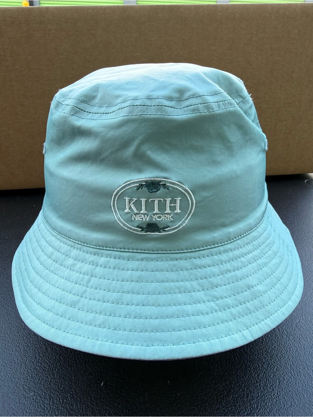 Kith Mint Green Embroidered Logo Bucket Hat